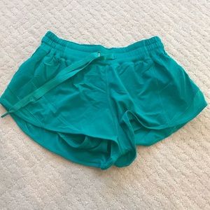 Lululemon Hotty hots